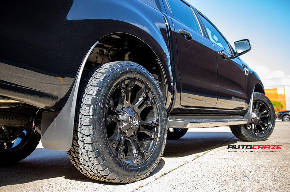 FORD-RANGER-VAPOR-MATTE-BLACK